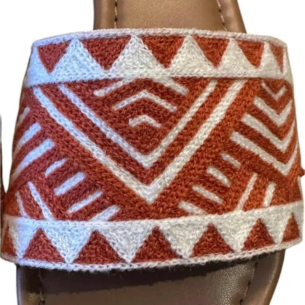 Haute Hippie Women’s Size 6.5 Rust and White Tribal Design Slip On Sandals